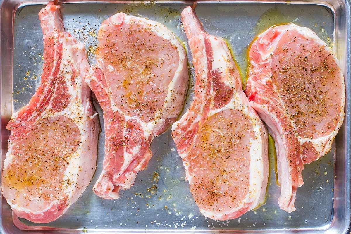 Nekupujte toto maso, pokud chcete získat dobré vepřové kotlety. V opačném případě budou kotlety suché.